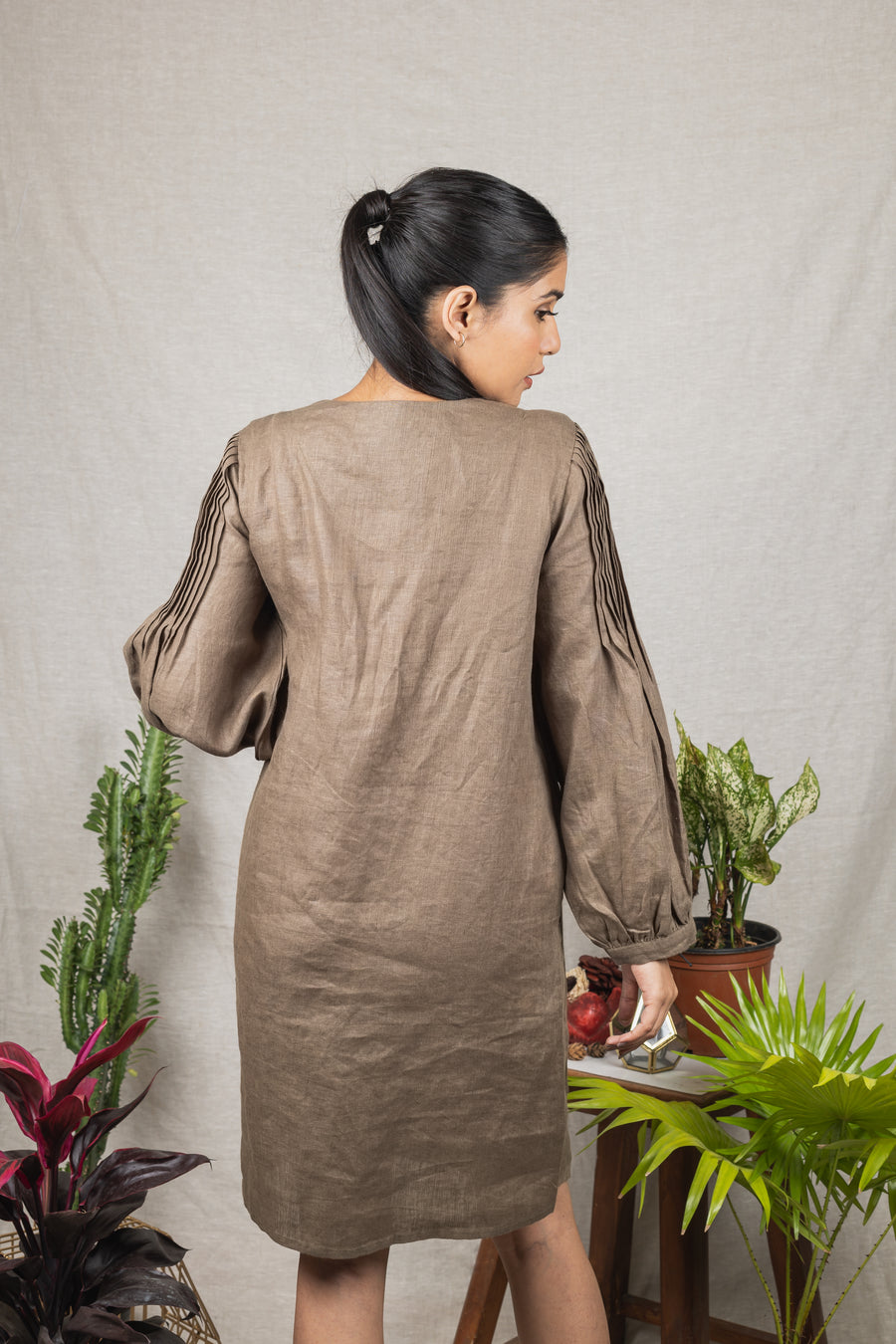 HILLARY Olive Green Pleated Linen Dress